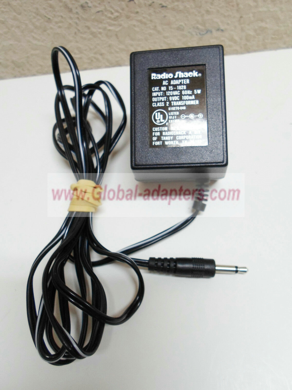 NEW 9VDC 100mA Radio Shack 15-1828 AC Adapter