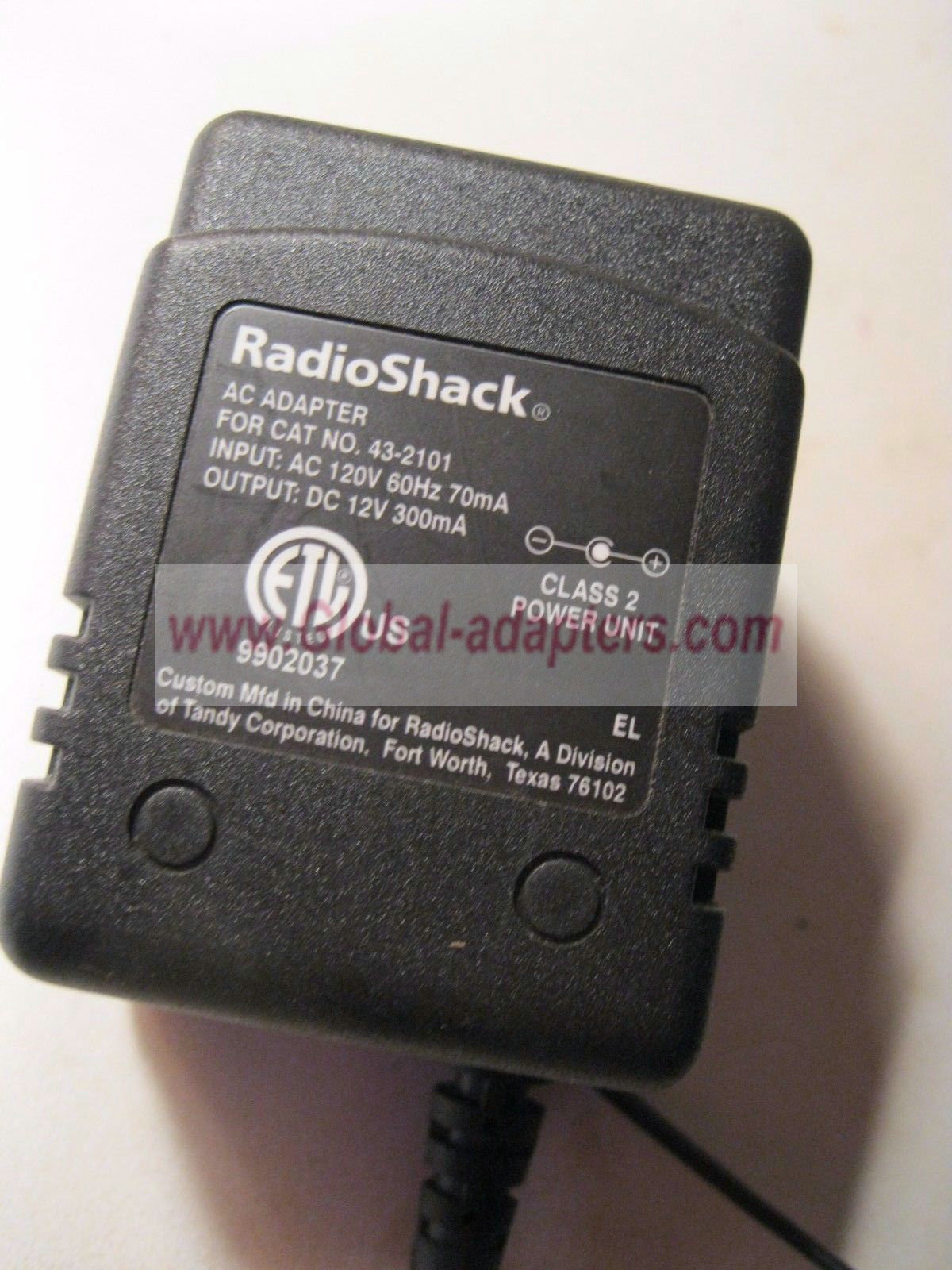 NEW 12V 300mA RadioShack 43-2101 AC Adapter