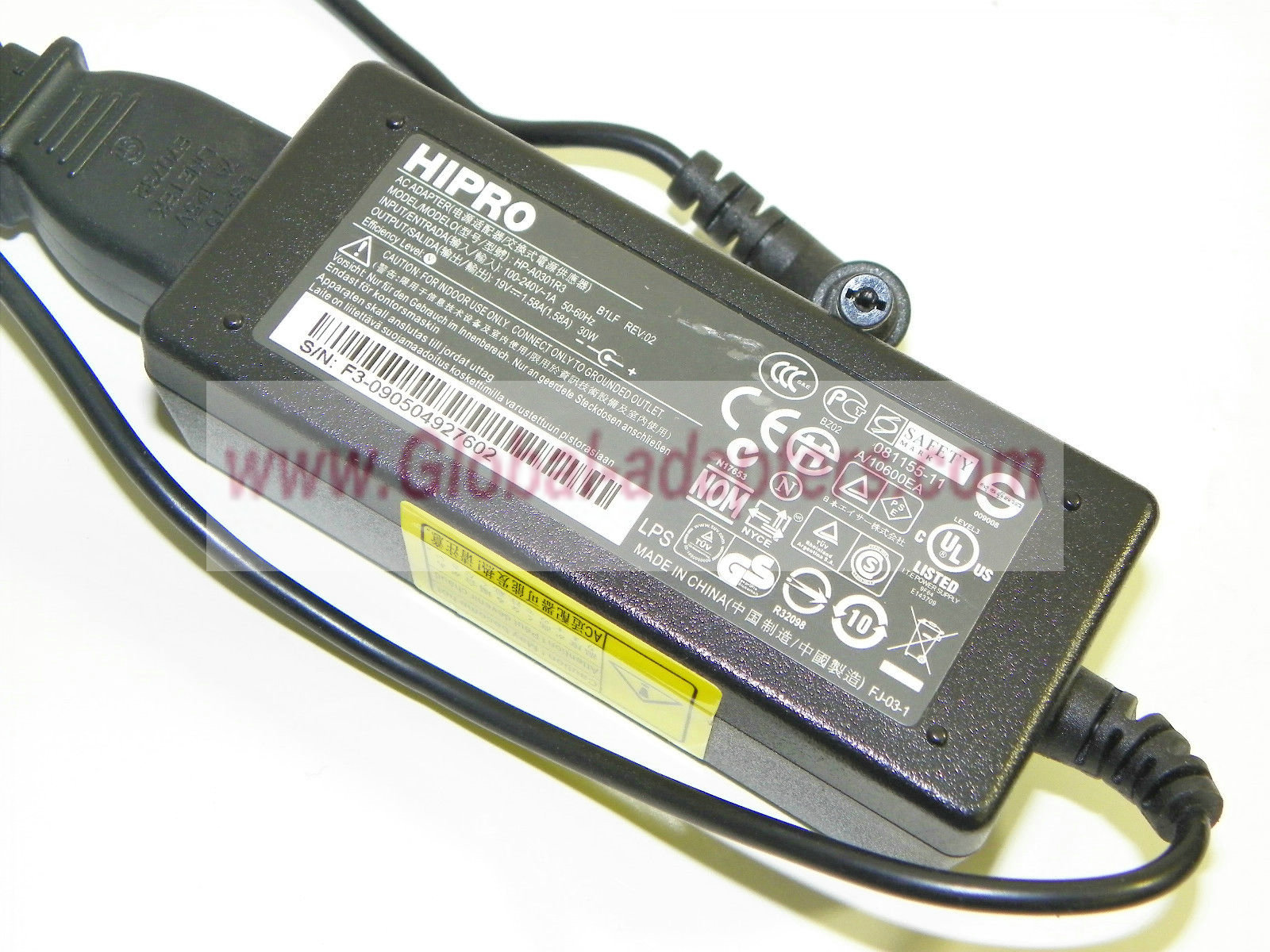 NEW 19V 1.58A HIPRO HP-A0301R3 AC Adapter
