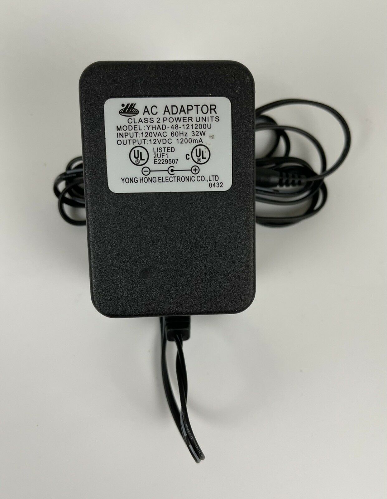 Yong Hong YHAD-48-121200U 12V 1200mA 32W 60Hz AC Adapter Power Supply Charger Type: AC Adapter Co